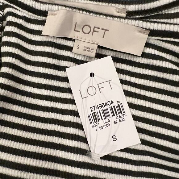 NWT LOFT Ribbed Caper & White Striped Raglan Scoop Neck Tee - Picture 6 of 10